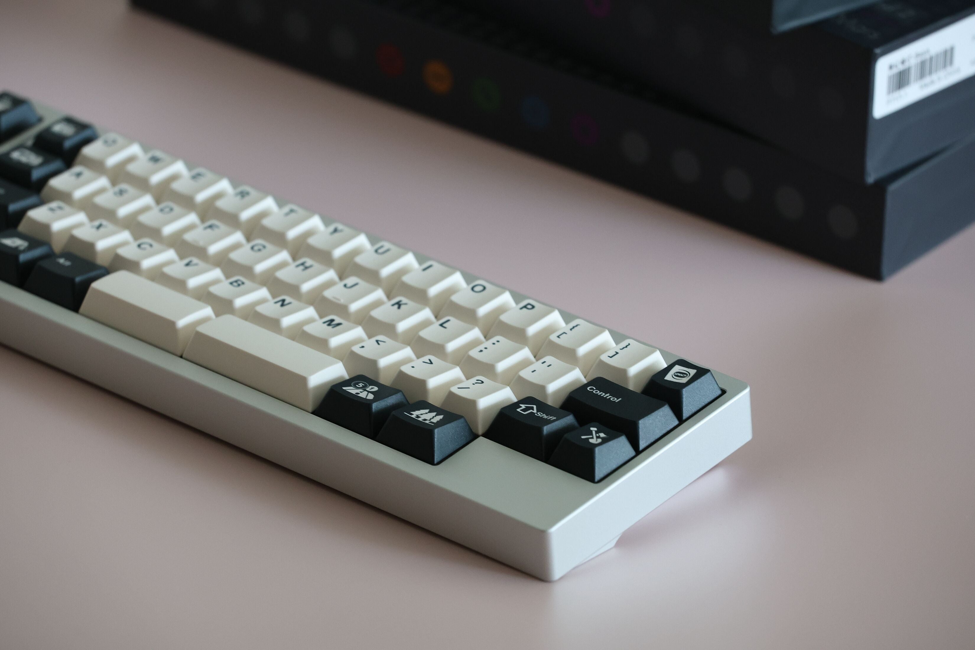 ALOHAKB Road Trip Cherry Profile Keycaps