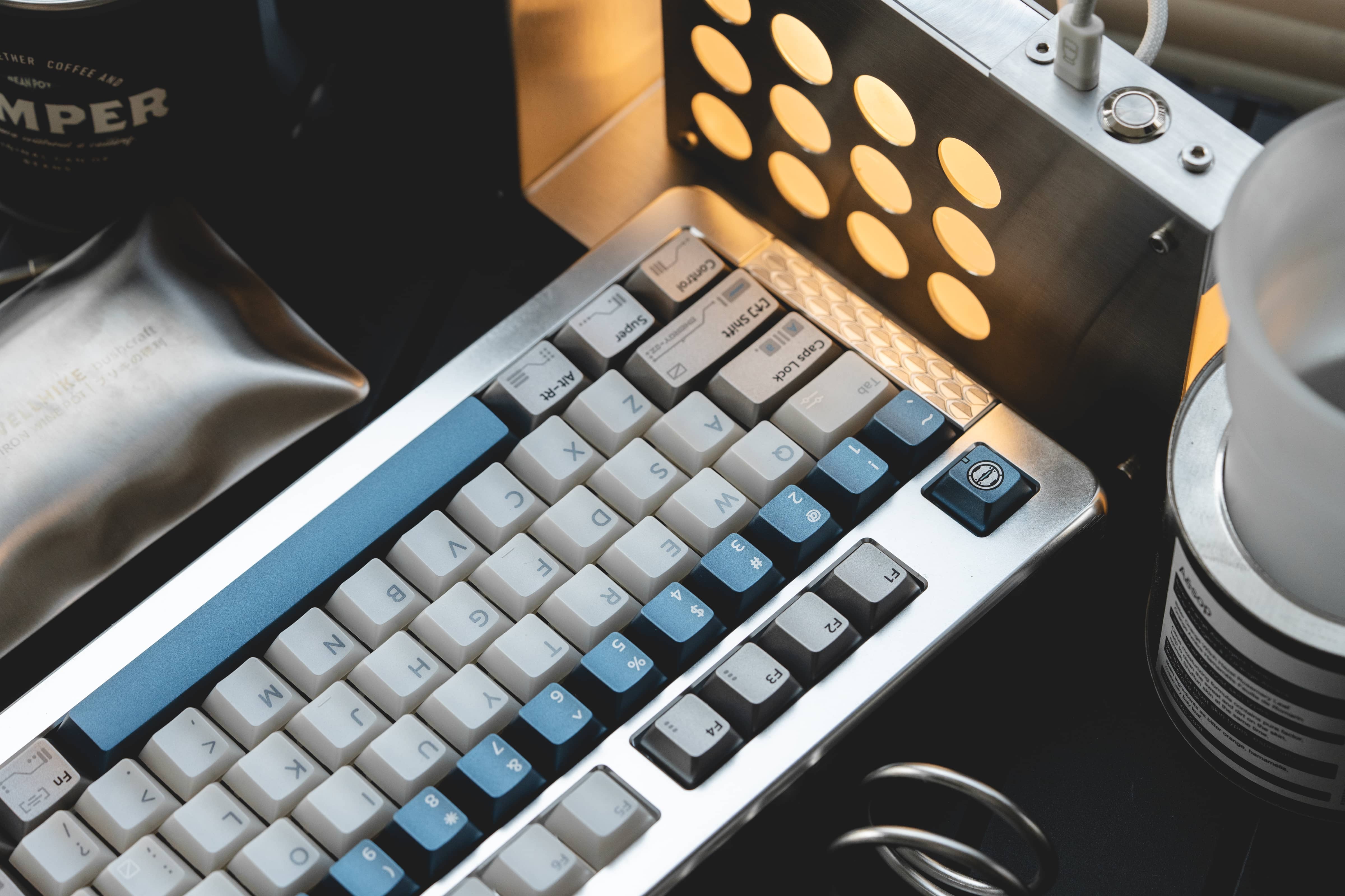 FRONTIER Overload CHERRY PROFILE PBT and PC Keycap Set