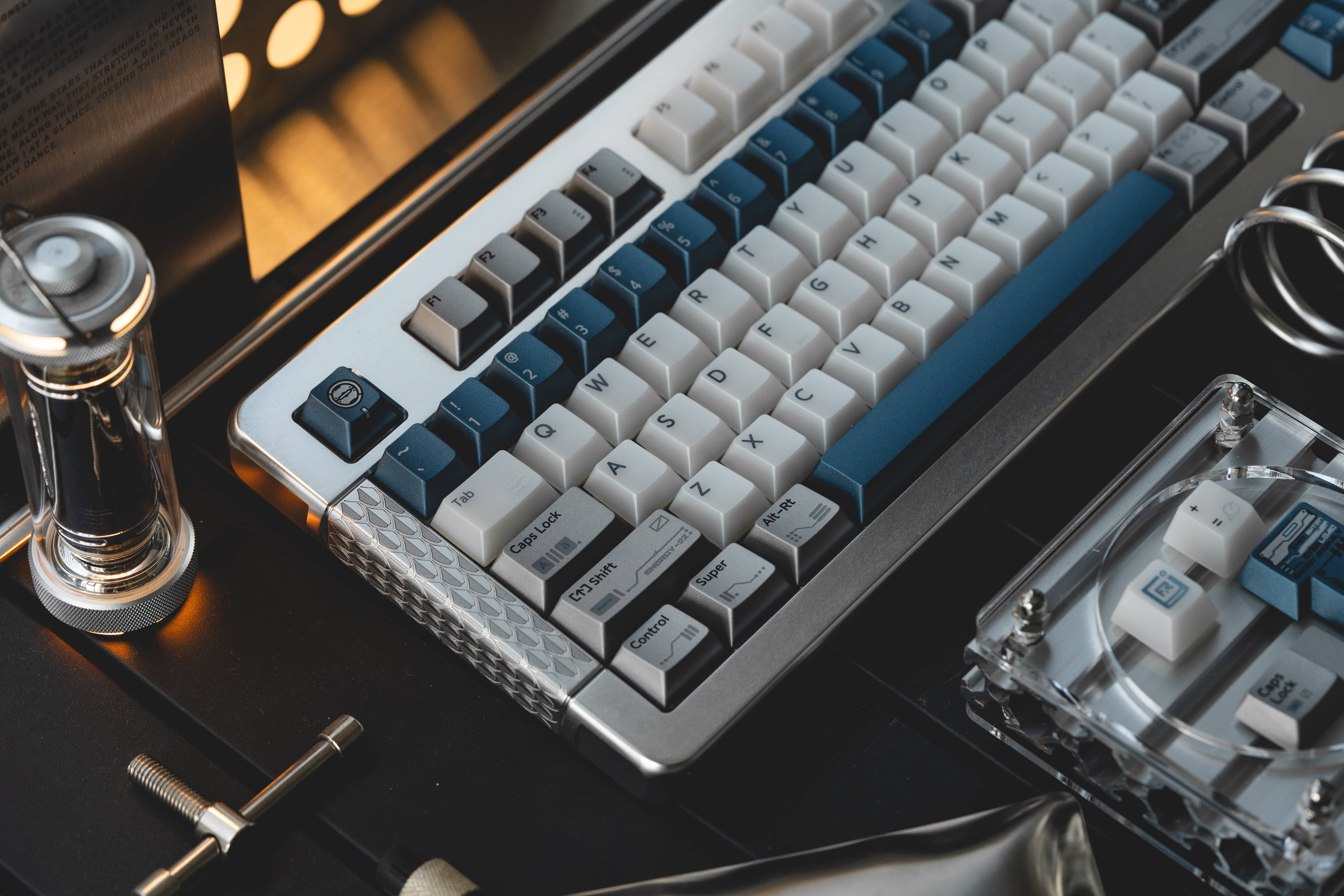 FRONTIER Overload CHERRY PROFILE PBT and PC Keycap Set