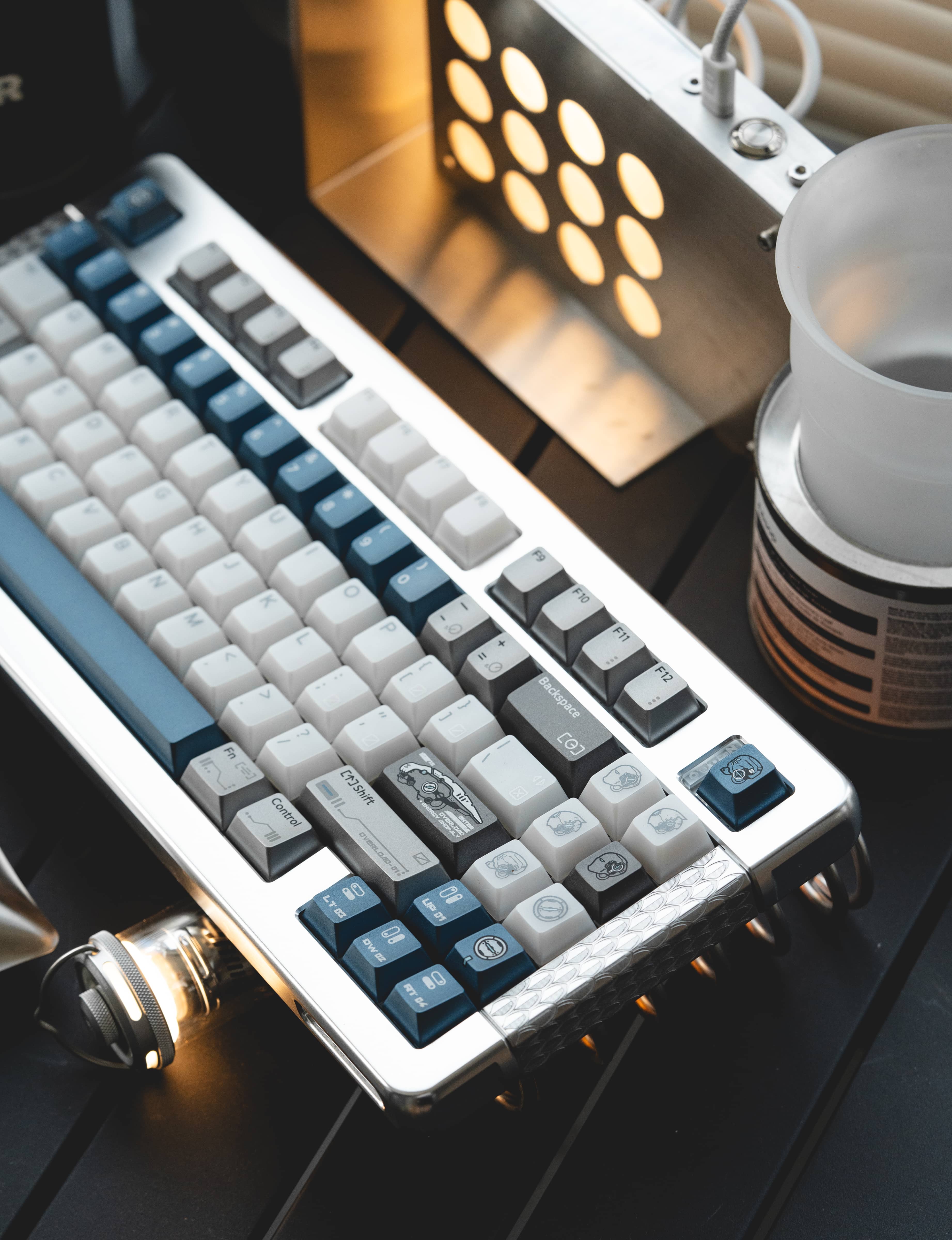 FRONTIER Overload CHERRY PROFILE PBT and PC Keycap Set
